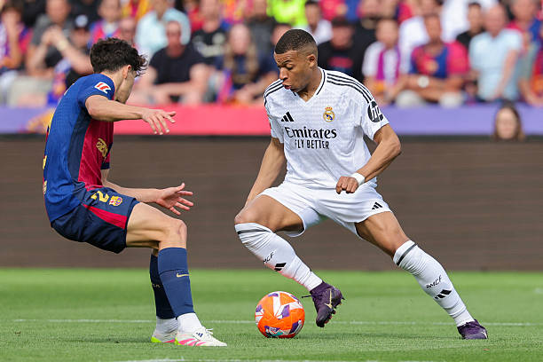 Đỉnh cao: Mbappe phá kỷ lục mọi thời đại của Real Madrid