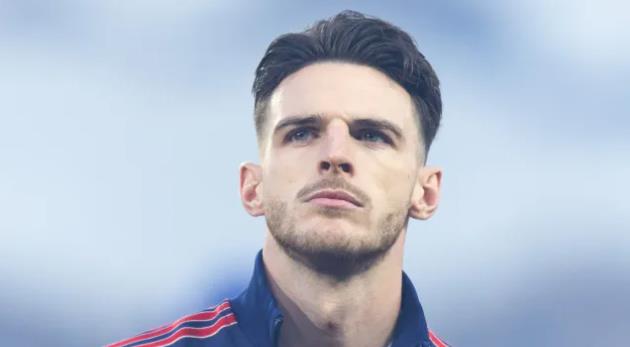 Jamie Carragher cảnh báo Declan Rice có thể rời Arsenal