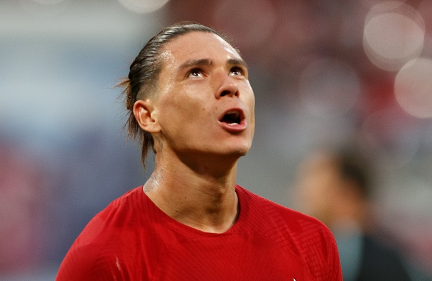 Không chỉ Trent, Darwin Nunez cũng nên dừng ra sân cho Liverpool