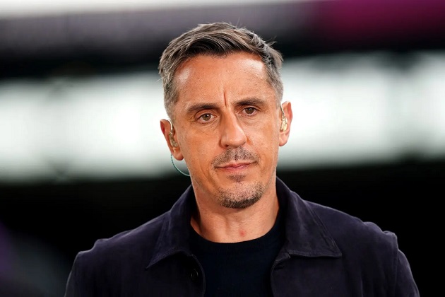 Neville chỉ ra 3 bản hợp đồng Arsenal cần thực hiện hè này sau mùa giải trắng tay