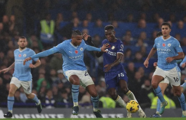 Đua top 5 Premier League: Căng như dây đàn, chỉ Arsenal tạm yên tâm