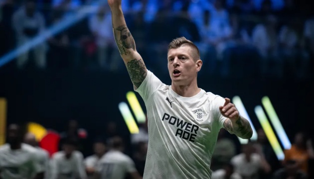 Kroos phê bình Real Madrid, khen Barcelona sau El Clasico