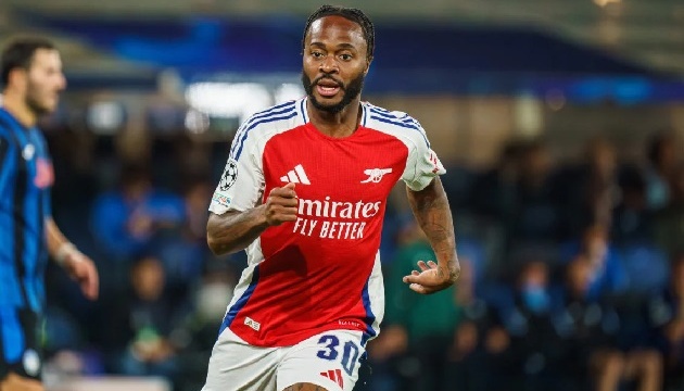 Cựu HLV Sam Allardyce nói thẳng về sai lầm của Sterling ở Arsenal