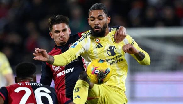 Man United phải chớp thời cơ để mang về đối tác hoàn hảo cho Ugarte