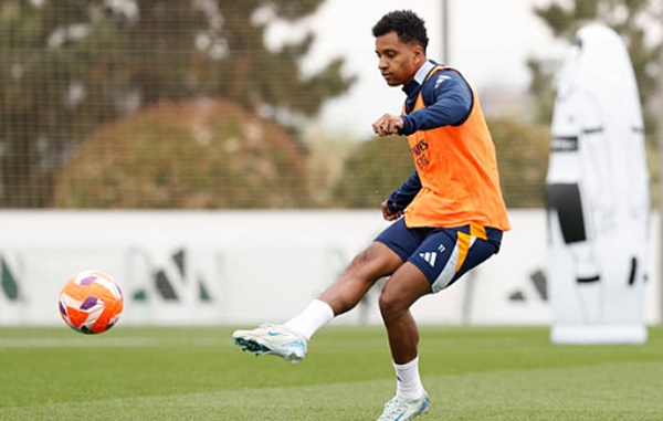 Rodrygo lên tiếng làm rõ về tương lai tại Real Madrid