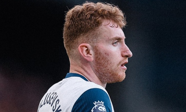Tottenham lại mất trụ cột ở chung kết với Man Utd