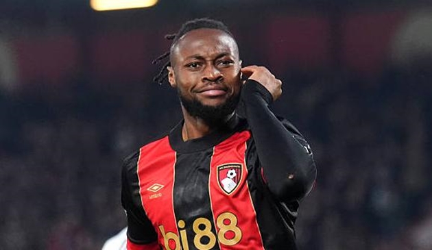 Manchester United coi Antoine Semenyo là mục tiêu chuyển nhượng hàng đầu.