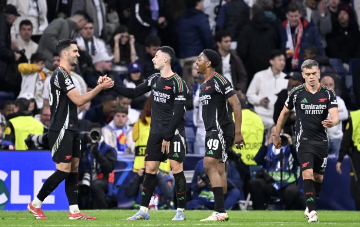 Arsenal có cơ hội vô địch C1.