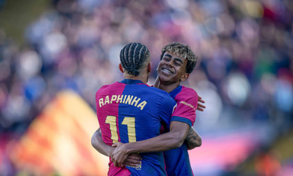 Barcelona lội ngược dòng ấn tượng.