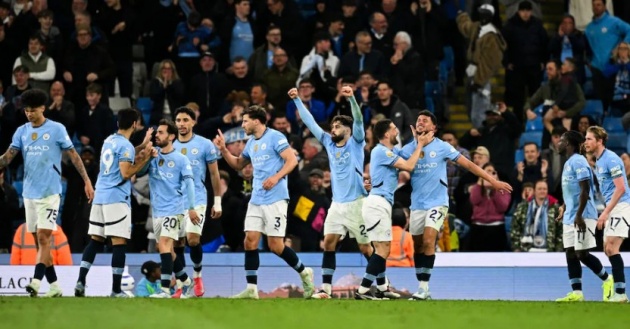 Man City giành 3 điểm kịch tính.