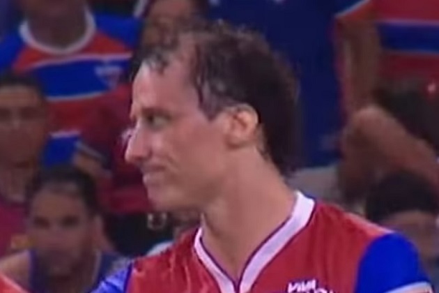 Luiz ở tuổi 38 bị hói đi rất nhiều.