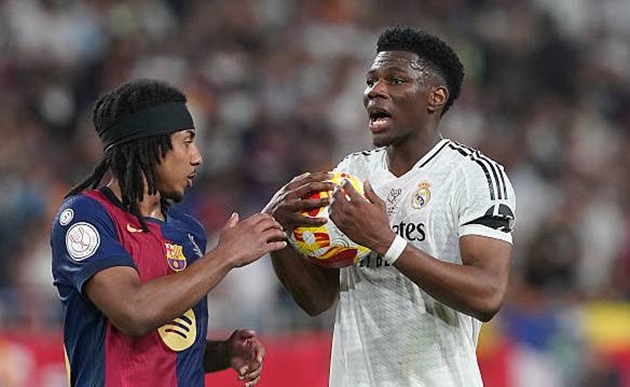 Barcelona tỏ ra điềm tĩnh hơn Real Madrid trong trận chung kết Copa del Rey.