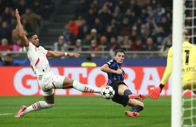 Barcelona là bài test khó nhằn dành cho Inter.