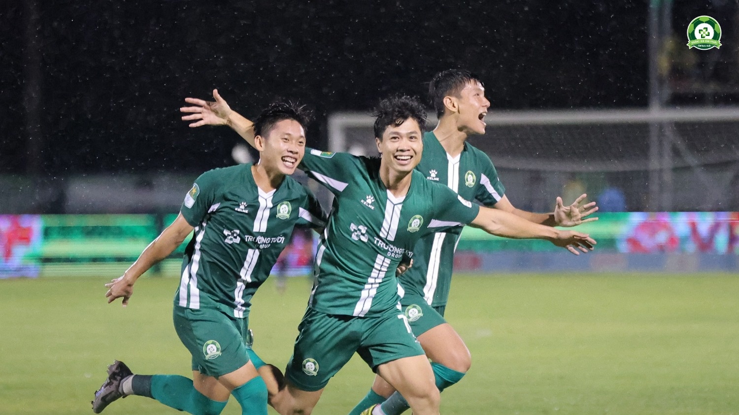 Nguyễn Công Phượng đang thăng hoa cùng Bình Phước. Ảnh: CLB Bình Phước.
