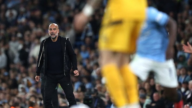 Thầy trò Pep Guardiola nỗ lực giữ vững mục tiêu giành 1 suất dự Champions League mùa tới.