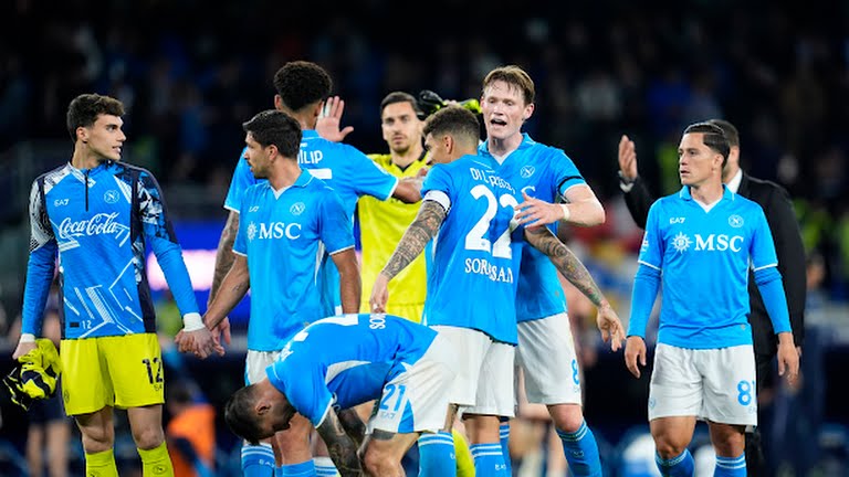 Napoli đang hướng tới chức vô địch Serie A.