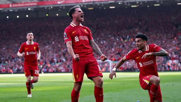 Liverpool vừa cân bằng thành tích 20 danh hiệu quốc nội của MU.