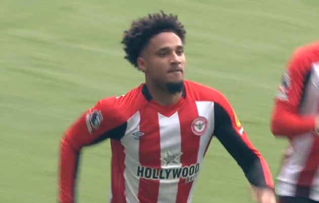 Brentford dẫn ngược Man Utd 2-1