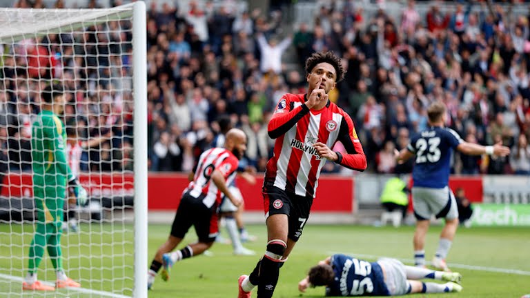 Brentford đã có trận đấu bùng nổ.