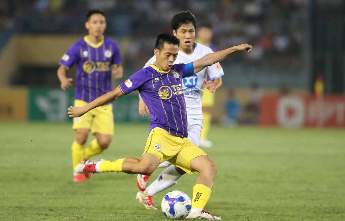 Hà Nội FC không thể ghi được dù chỉ 1 bàn vào lưới Nam Định. Ảnh: VPF.
