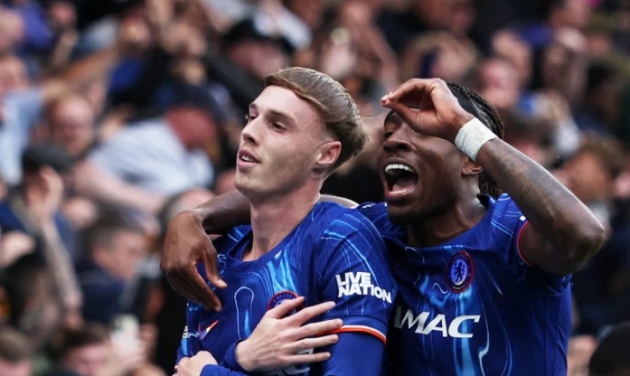 Palmer chửi thề trên sóng truyền hình sau trận thắng Liverpool.