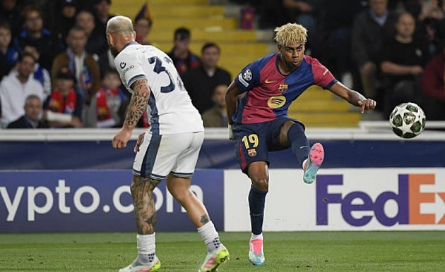 Yamal đang là cảm hứng nơi hàng công Barca.