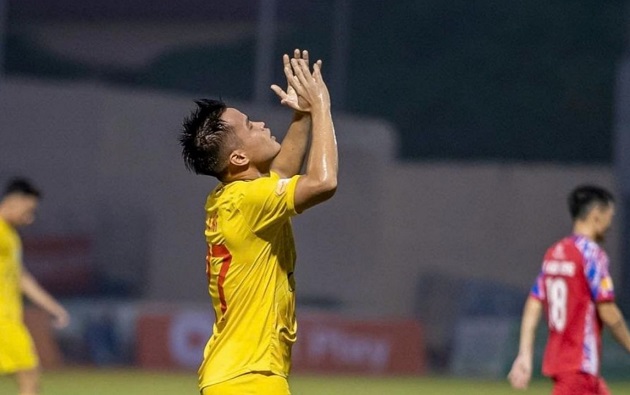 Thanh Hóa đi xuống khi lực lượng quá mỏng.