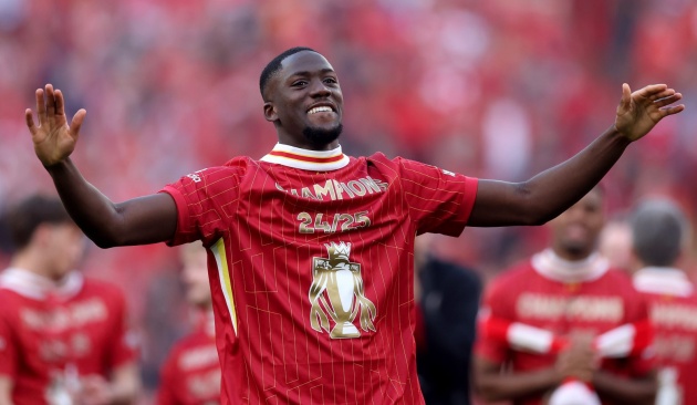 Konate lọt tầm ngắm Real.