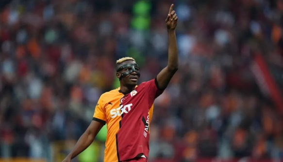 Galatasaray vẫn muốn giữ chân ngôi sao người Nigeria.