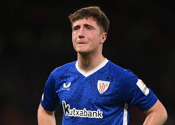 Mikel Jauregizar là người ghi bàn mở tỷ số cho Bilbao.