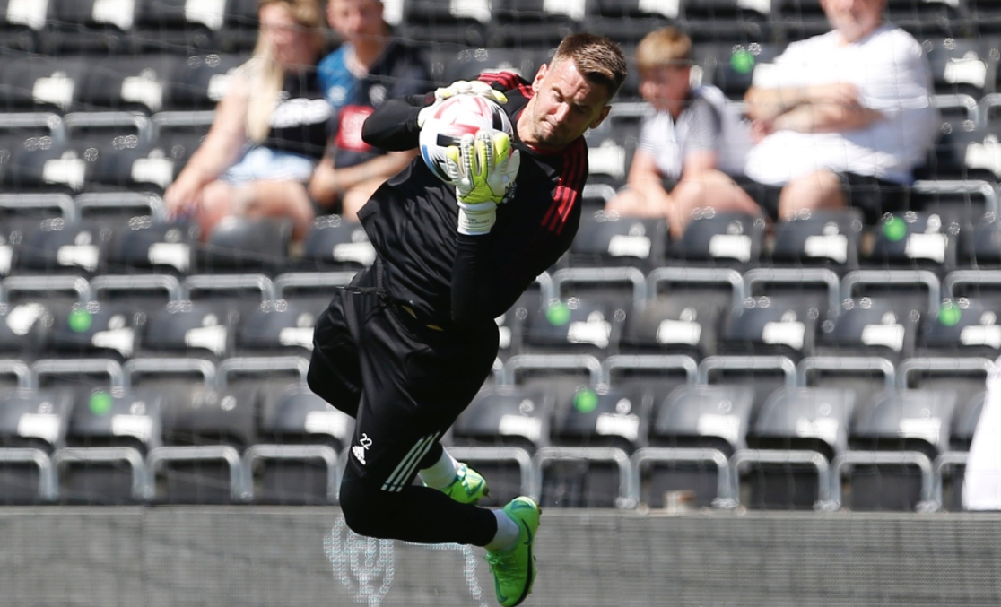 Heaton được Man United đàm phán gia hạn.