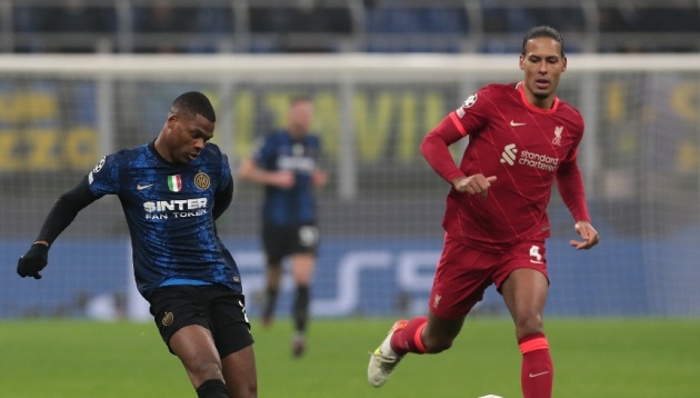 Dumfries có thể dễ dàng hòa nhập nhờ yếu tố Hà Lan hóa ở Liverpool.
