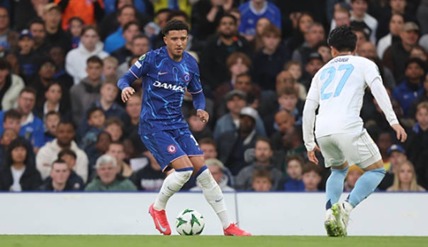 Sancho không phải lựa chọn số 1 ở hành lang cánh Chelsea.