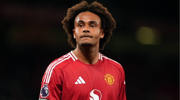 Zirkzee mang tin vui cho Man Utd
