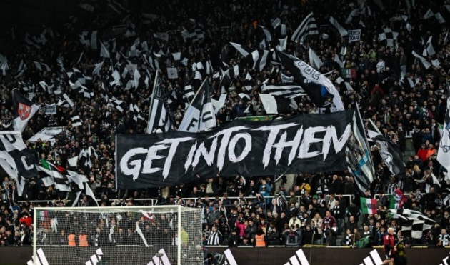 Newcastle có lợi thế sân nhà.