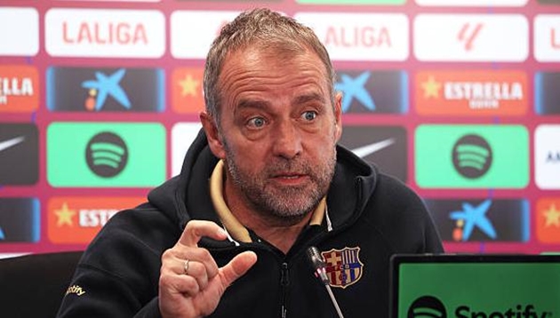 Hansi Flick khẳng định Barcelona sẽ trở lại ở trận đấu với Real Madrid.