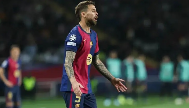 Hàng thủ Barca đã để lọt lưới 3 bàn trong trận Siêu kinh điển.
