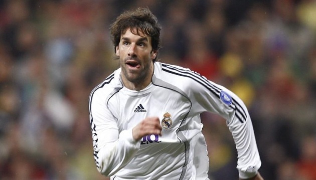 Van Nistelrooy duy trì bản năng sát thủ ở Real.