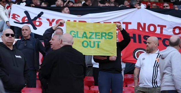 Người hâm mộ Manchester United chuẩn bị biểu tình phản đối nhà Glazer.