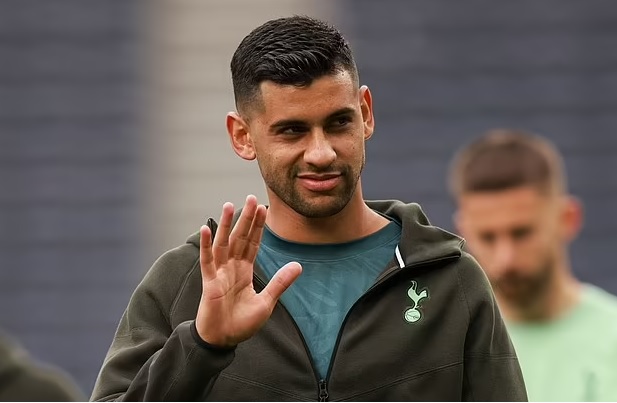 Real được cho đang nhắm đến ngôi sao của Spurs.