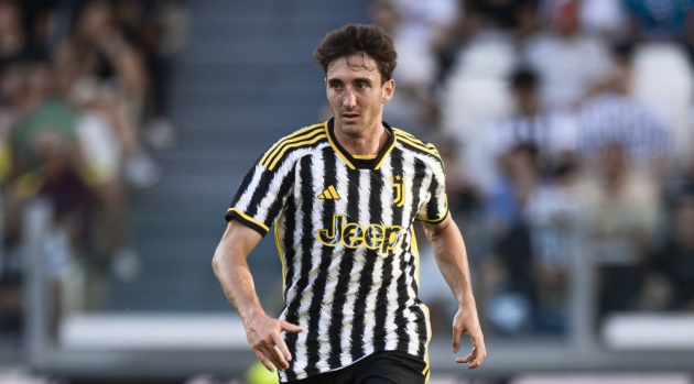 Andrea Cambiaso là một trong những mục tiêu của Man City.