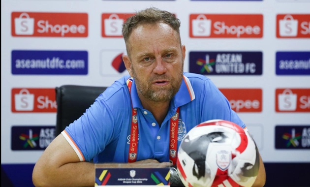 Alexander Polking vẫn quyết tâm giành chức vô địch sau trận hòa với Buriram United.