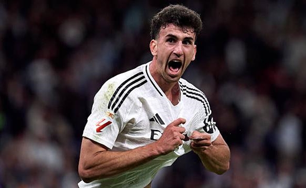 Jacobo Ramon ghi bàn quyết định giúp Real Madrid đánh bại Mallorca.