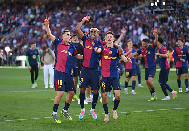 Barca có cơ hội vô địch sớm.
