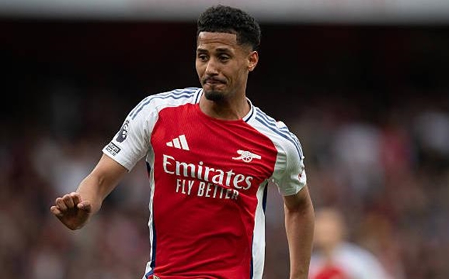 Real Madrid vẫn quan tâm William Saliba.