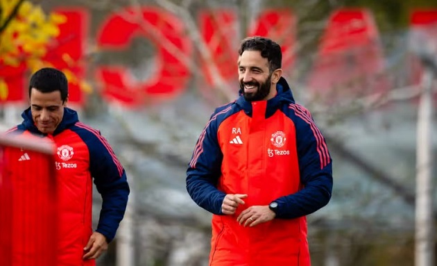 Amorim vẫn nhận được sự ủng hộ từ BLĐ Man Utd.