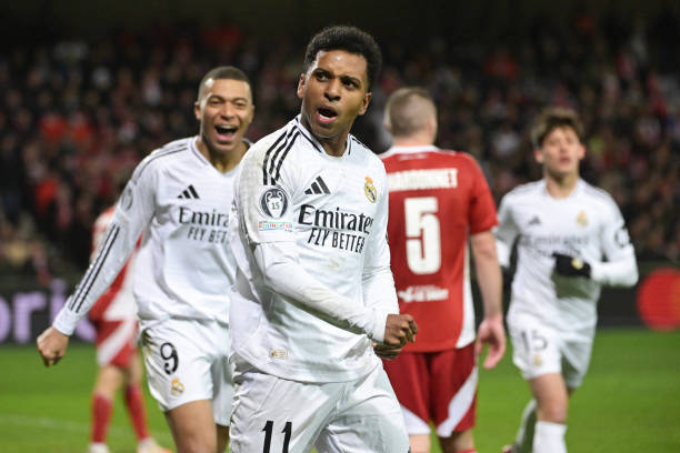 Arsenal và Real Madrid có thể bắt tay thực hiện một thương vụ chấn động