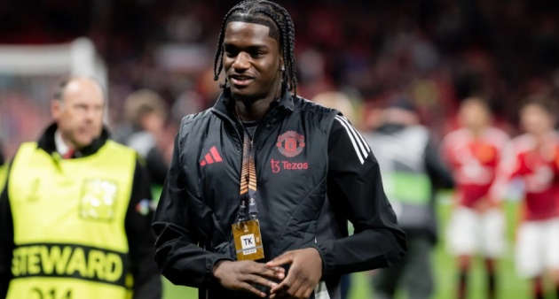 Ayden Heaven trở lại, Man United đau đầu bài toán trung vệ