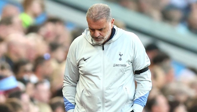 Sarr chấn thương, Tottenham thêm lo trước chung kết Europa League