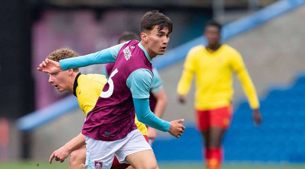 Brandon Ly - Sao trẻ Burnley khao khát khoác áo ĐT Việt Nam là ai?